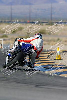 media/Feb-03-2024-SoCal Trackdays (Sat) [[767c60a41c]]/2-Turn 11 (10am)/